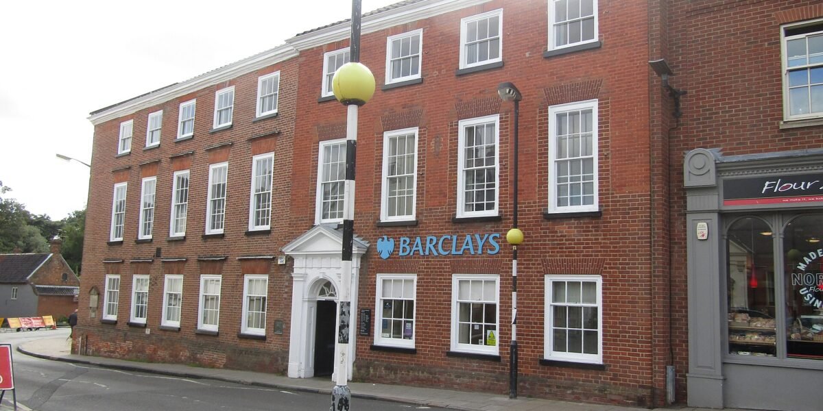 Barclays to cut 5,000 UK and global jobs as AI use expands