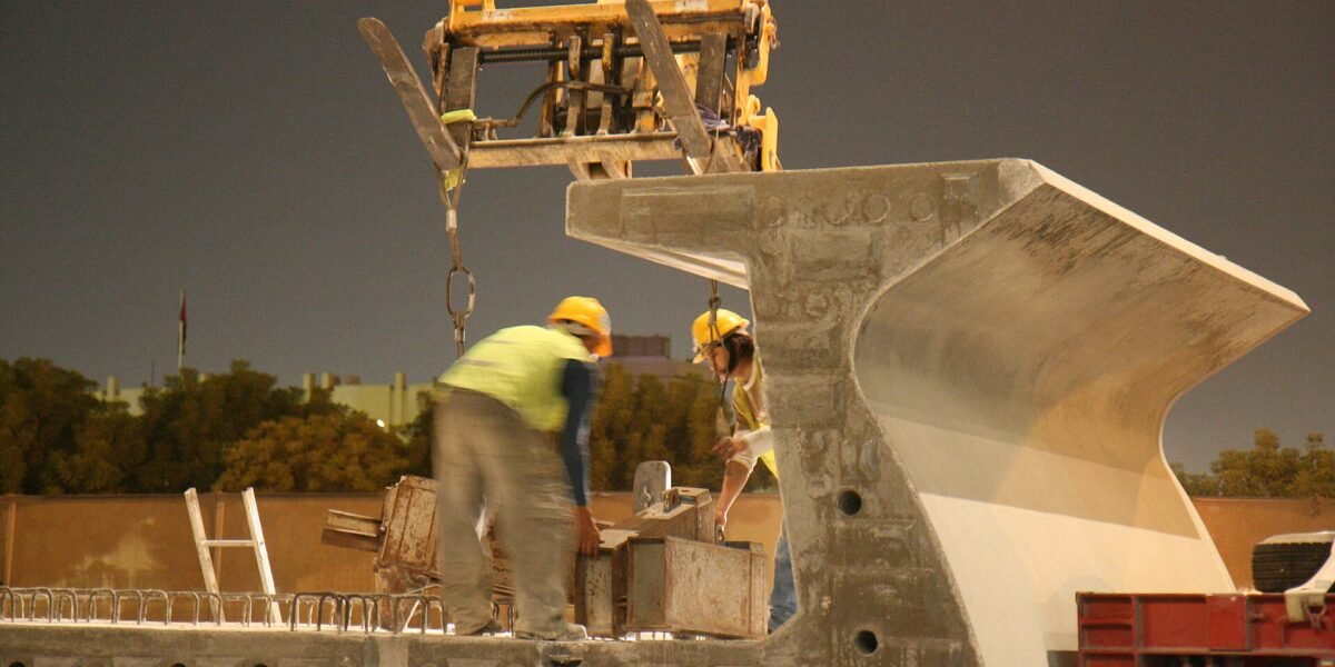 UAE dismissal without notice violations: what Article 44 covers